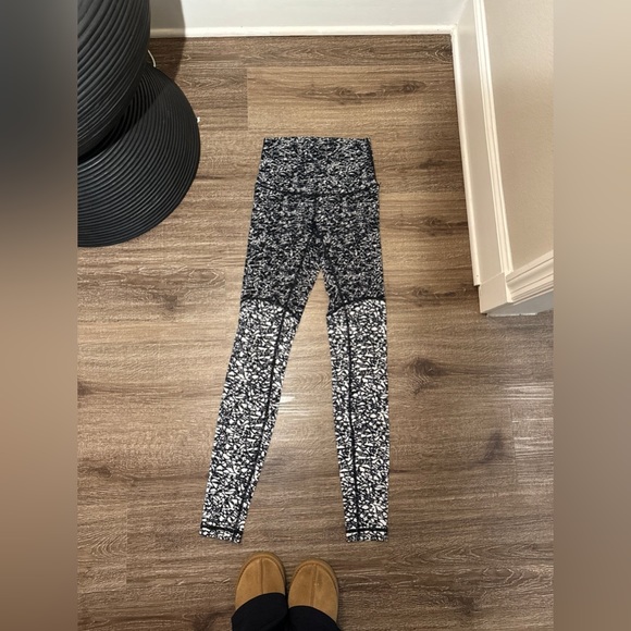 lululemon leggings - Picture 1 of 2